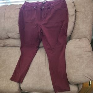 Ava & Viv red/rust colored jeans 20w